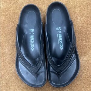 Birkenstock Sz 40 Black Honolulu Women's Thong Sandals